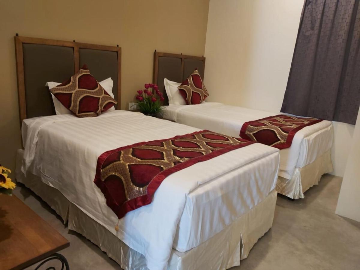 Kb Hotel Kepala Batas  Esterno foto