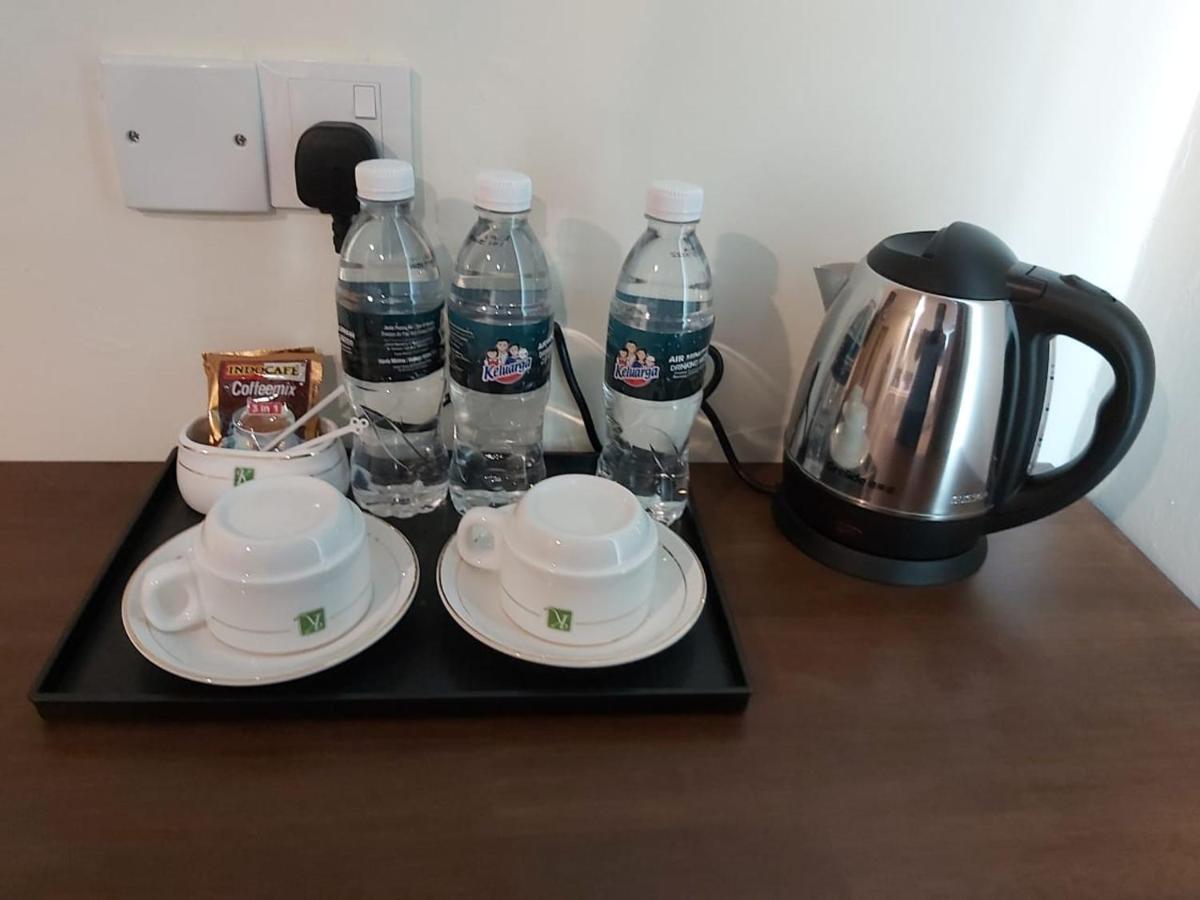 Kb Hotel Kepala Batas  Esterno foto