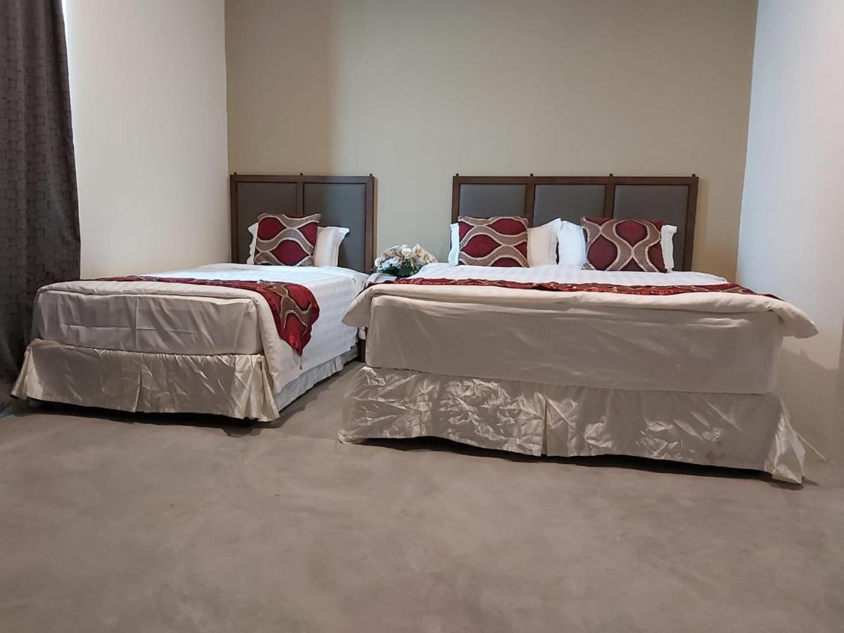 Kb Hotel Kepala Batas  Esterno foto