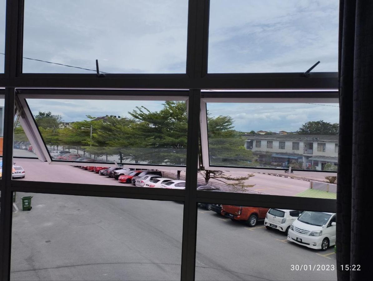 Kb Hotel Kepala Batas  Esterno foto