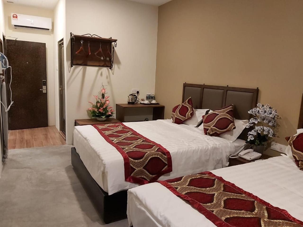 Kb Hotel Kepala Batas  Esterno foto